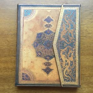 Journal with Magnet Closure Gold Detail